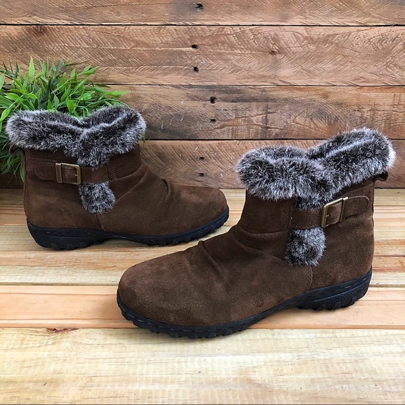Khombu suede & faux fur booties in chocolate - Picture 5 of 8